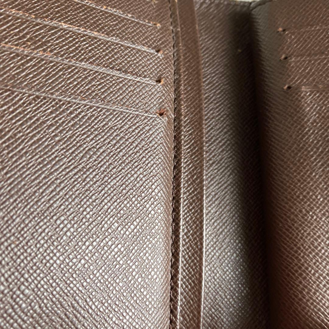 ダミエパターン 二つ折り財布 ブラウン