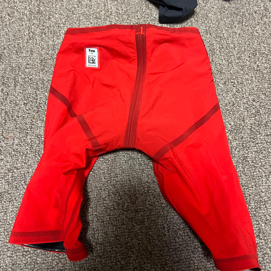 Arena 競泳用水着 FINA認証 レッド