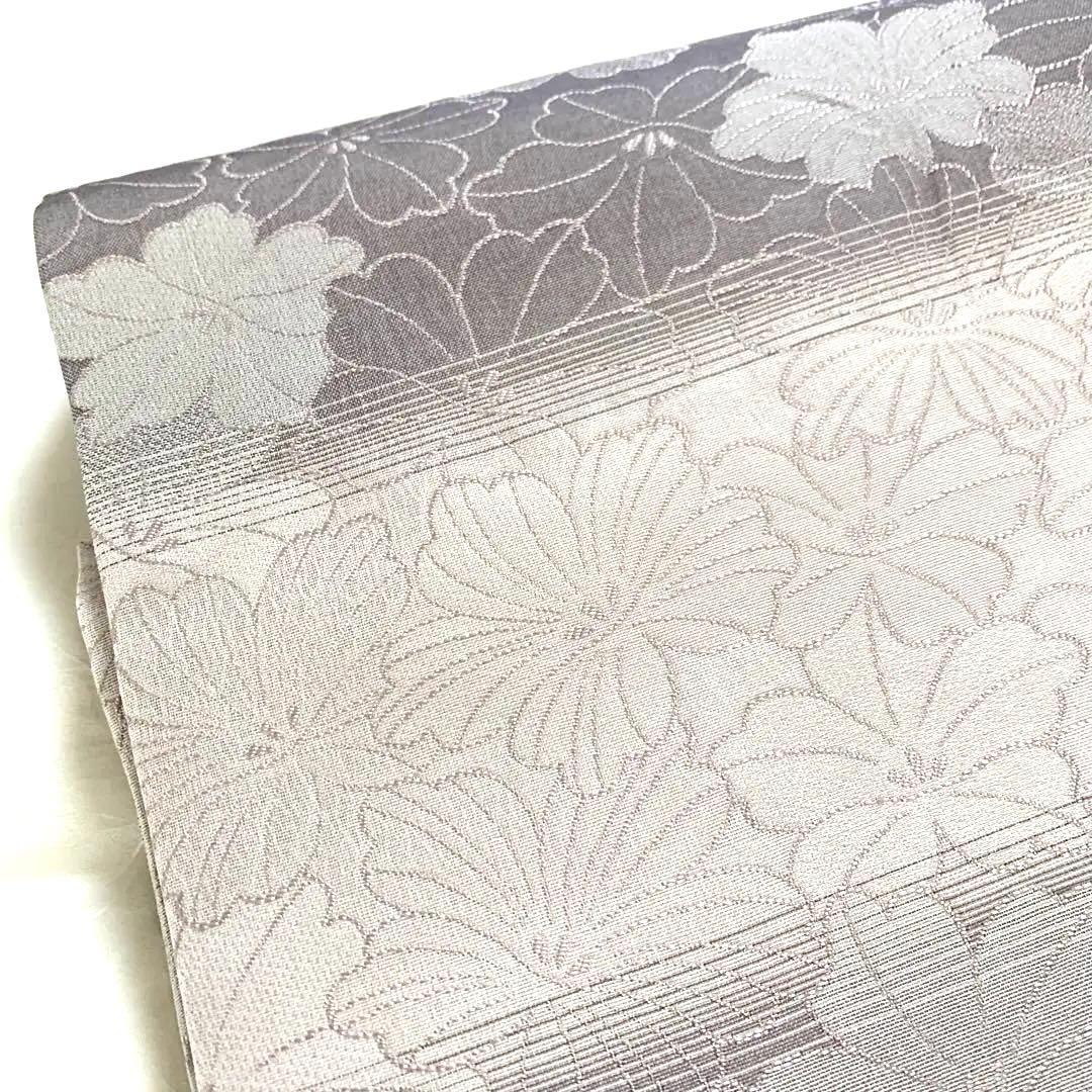 正絹　名古屋帯　横段　優しくて淡いピンク　グレー濃淡　お花柄