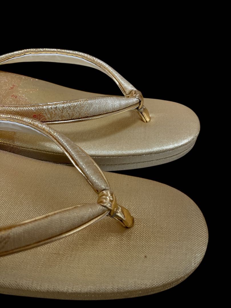 上品✨草履と和装バッグセット【木箱、手鏡付】帯地の淡いゴールド　金銀刺繍