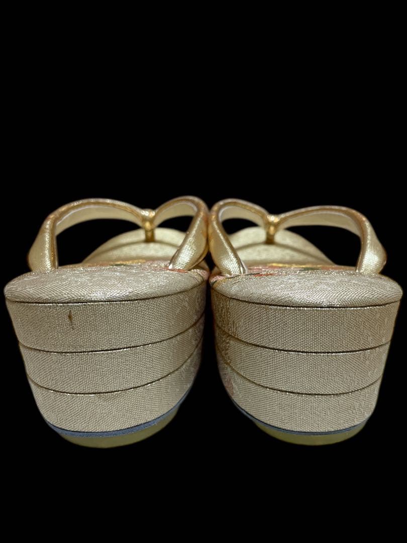 上品✨草履と和装バッグセット【木箱、手鏡付】帯地の淡いゴールド　金銀刺繍