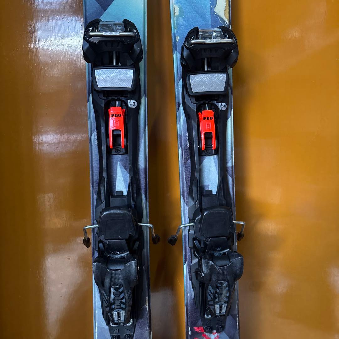 【moon】Armada TST 183 ツアービンディング　シール付き