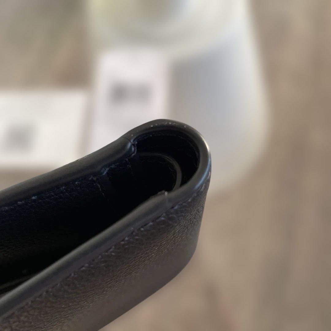 未使用　定価49,500円　COACH ブラック 二つ折り財布 ポケット付