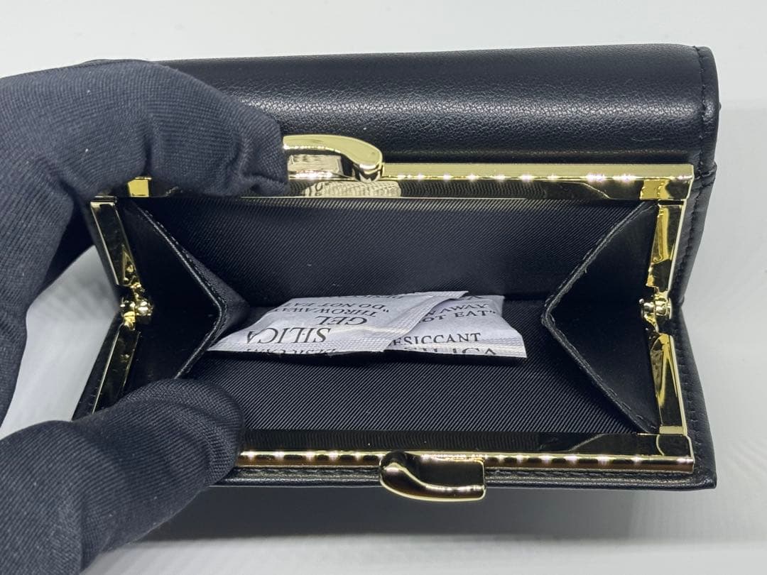 【新品未使用】Vivienne Westwood 黒 三つ折り財布