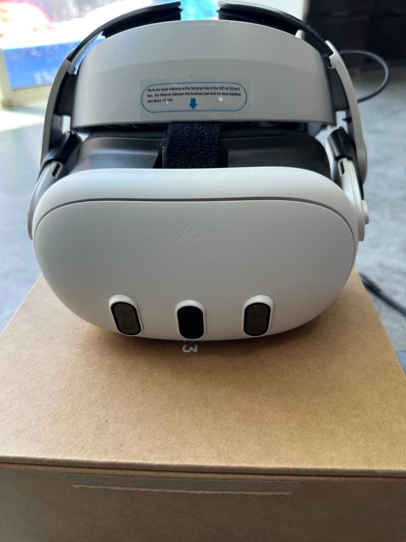  Quest 3 128GB ヘッドストラップ付き