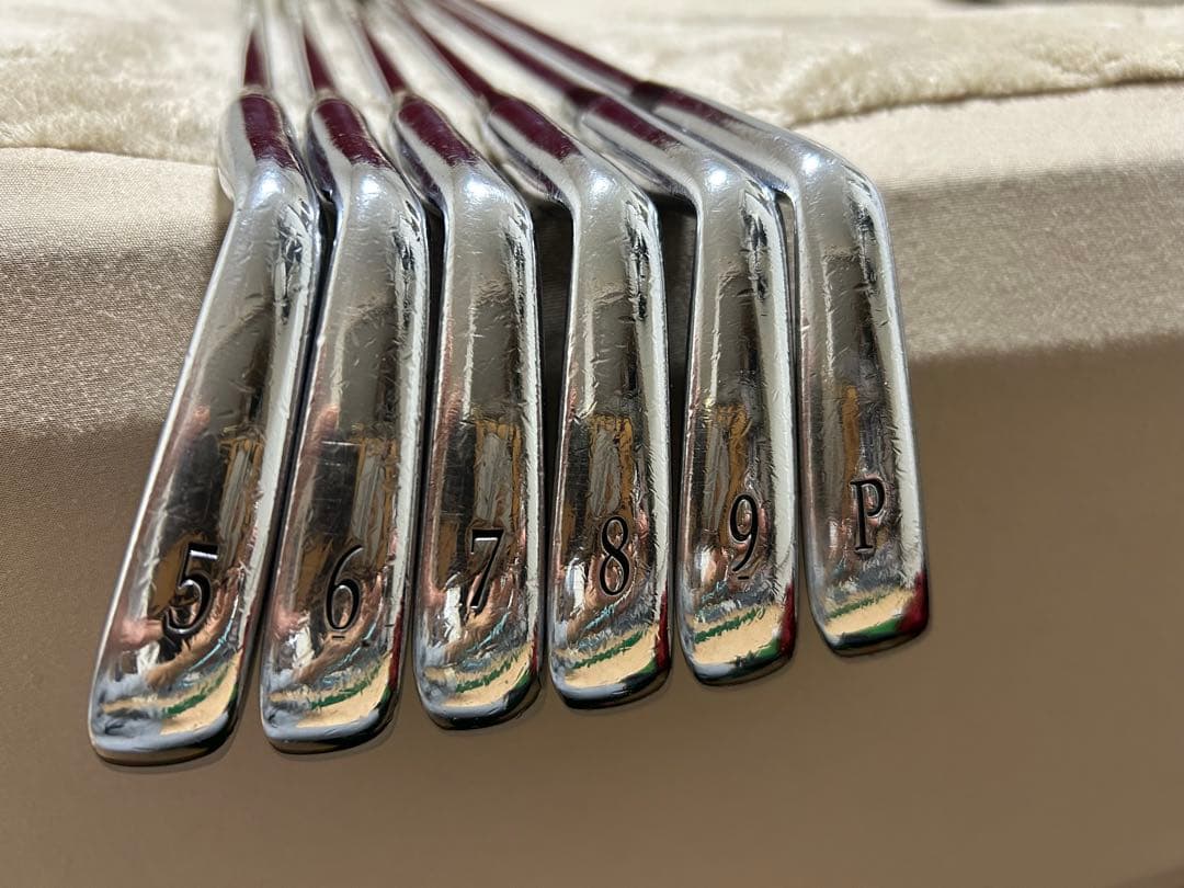 ミズノ　MP−4アイアン　5-P DG S200