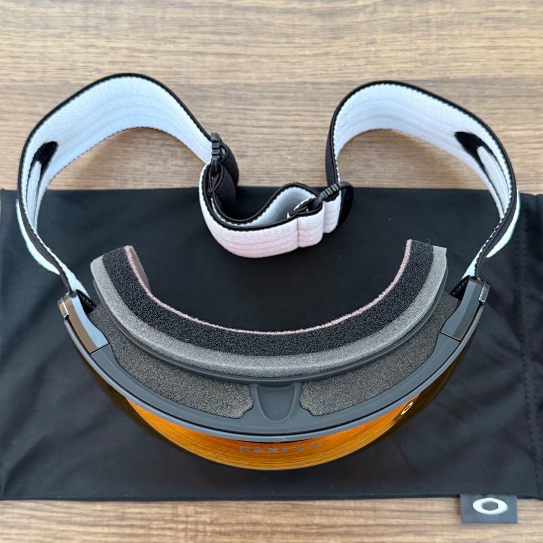 OAKLEY Flight Deck™ M フライトデッキ スノーゴーグル