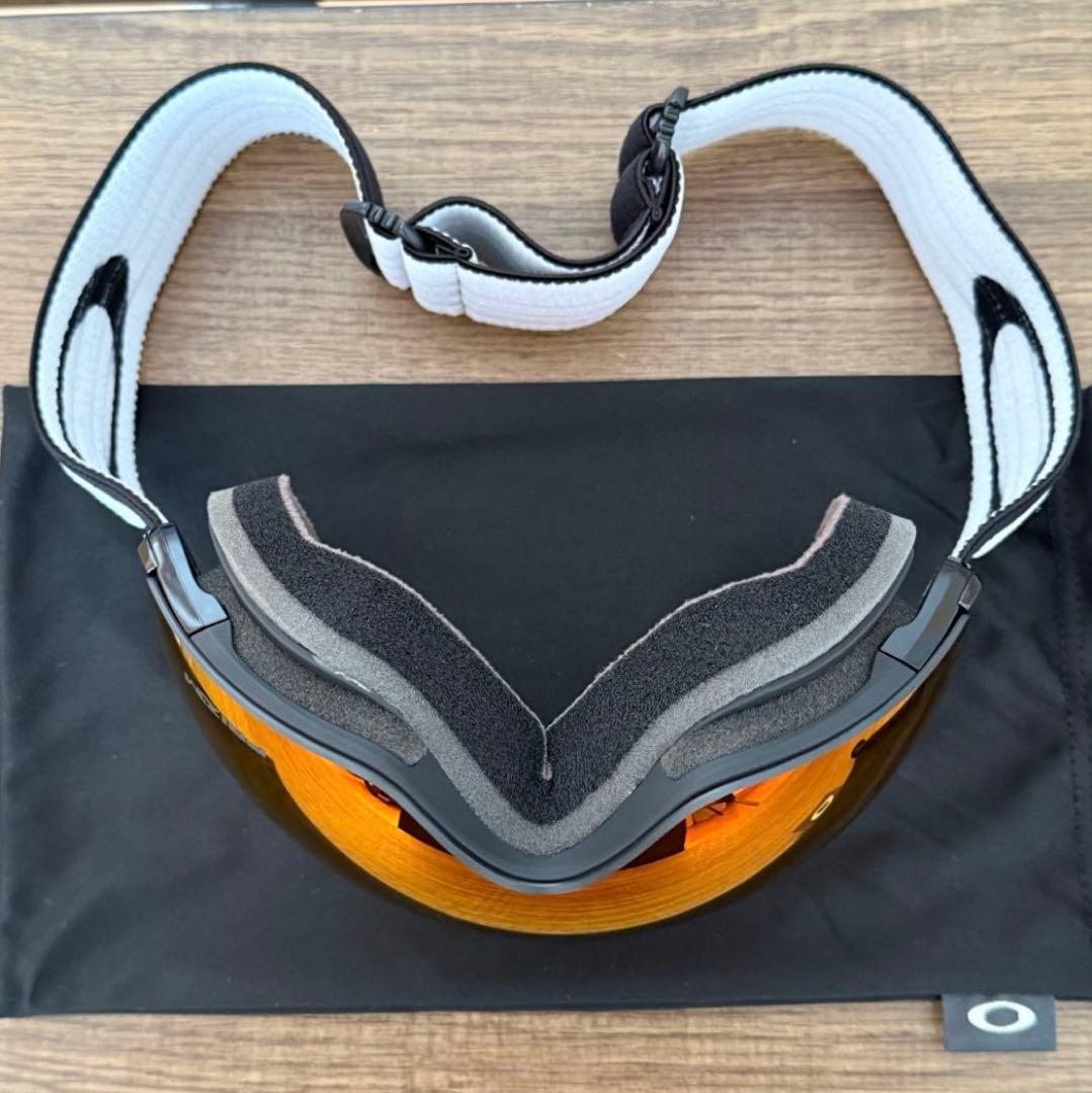 OAKLEY Flight Deck™ M フライトデッキ スノーゴーグル