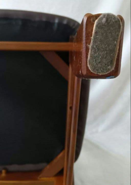 コロニアルシリーズ　カリモク椅子　１人掛け椅子　ダイニングチェア　木製椅子　①