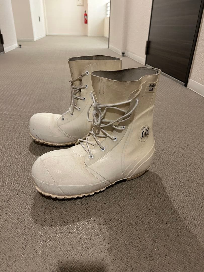 バニーブーツ　ミッキーブーツ　白　ホワイト