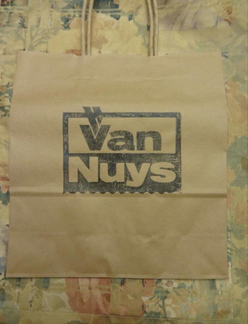 メールマガジン・数量限定　完全無欠の縦型キャリングケース　　iPhone14