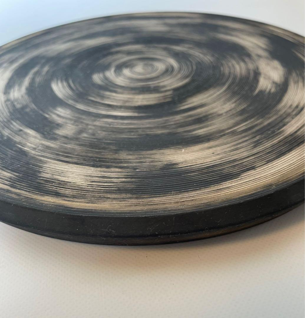 野田里美さん刷毛目銀彩リバーシブルプレート2枚