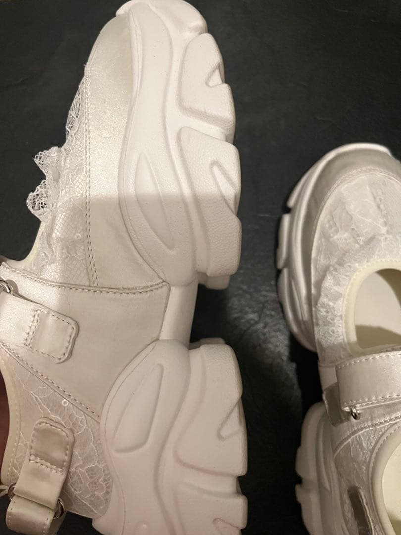 merry jenny レースアップバレエスニーカー