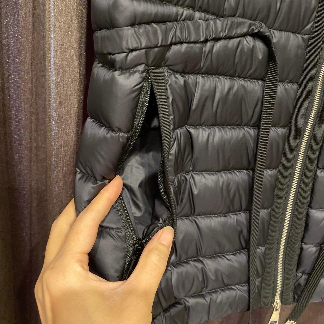 モンクレール　ダウンベスト　1