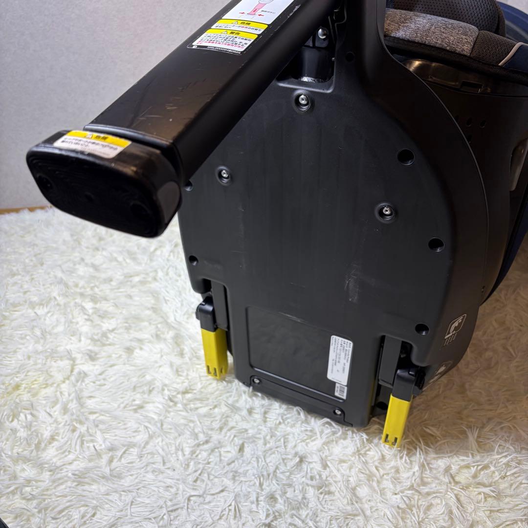【極美品】Aprica アップリカ クルリラ プロテクト ISOFIX R129