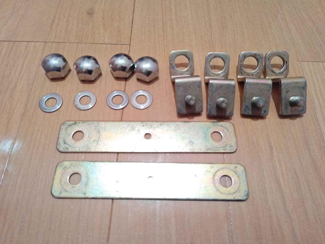 Pa-man クロームメッキカバーと金具セット NPR81Nエルフに使用