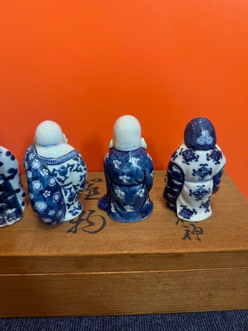 1573 源右衛門 染付七福神 置物 青 共箱 縁起物 オブジェ 飾り物