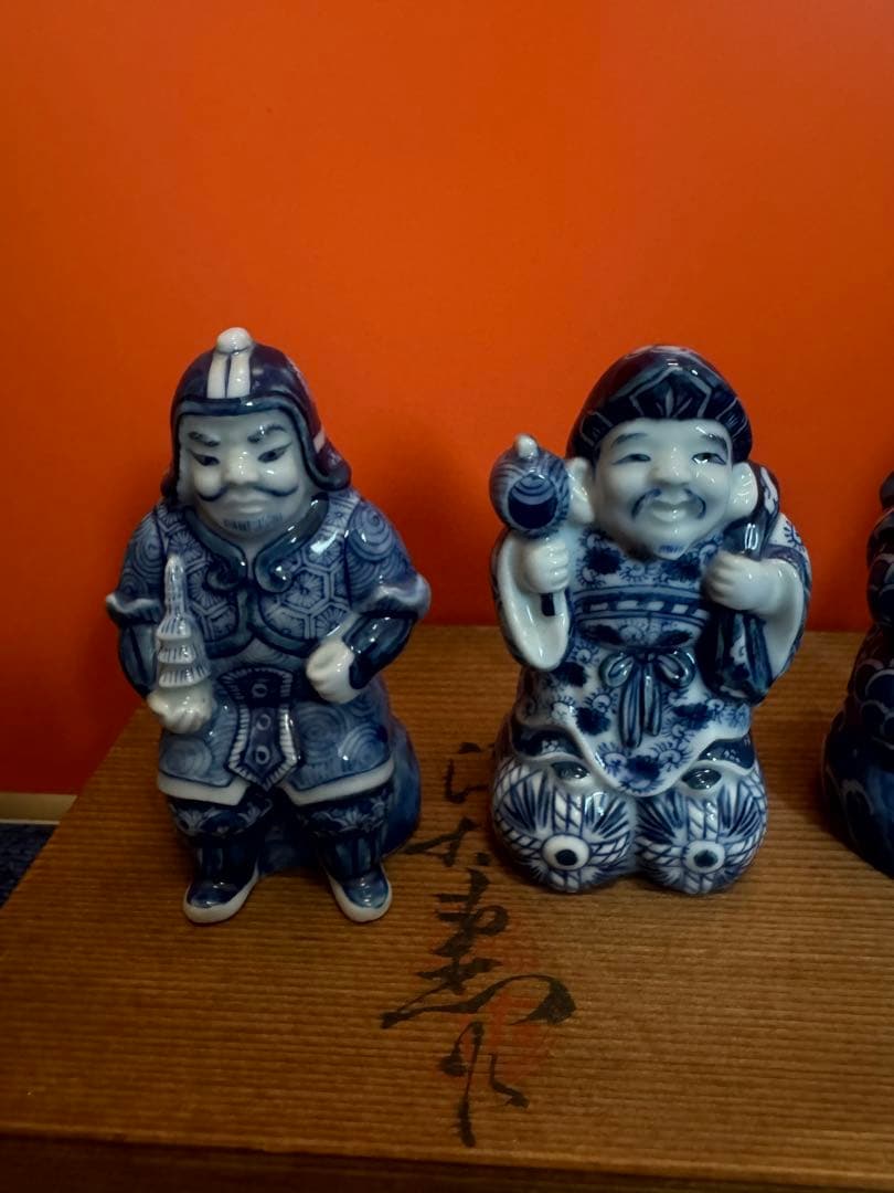 1573 源右衛門 染付七福神 置物 青 共箱 縁起物 オブジェ 飾り物