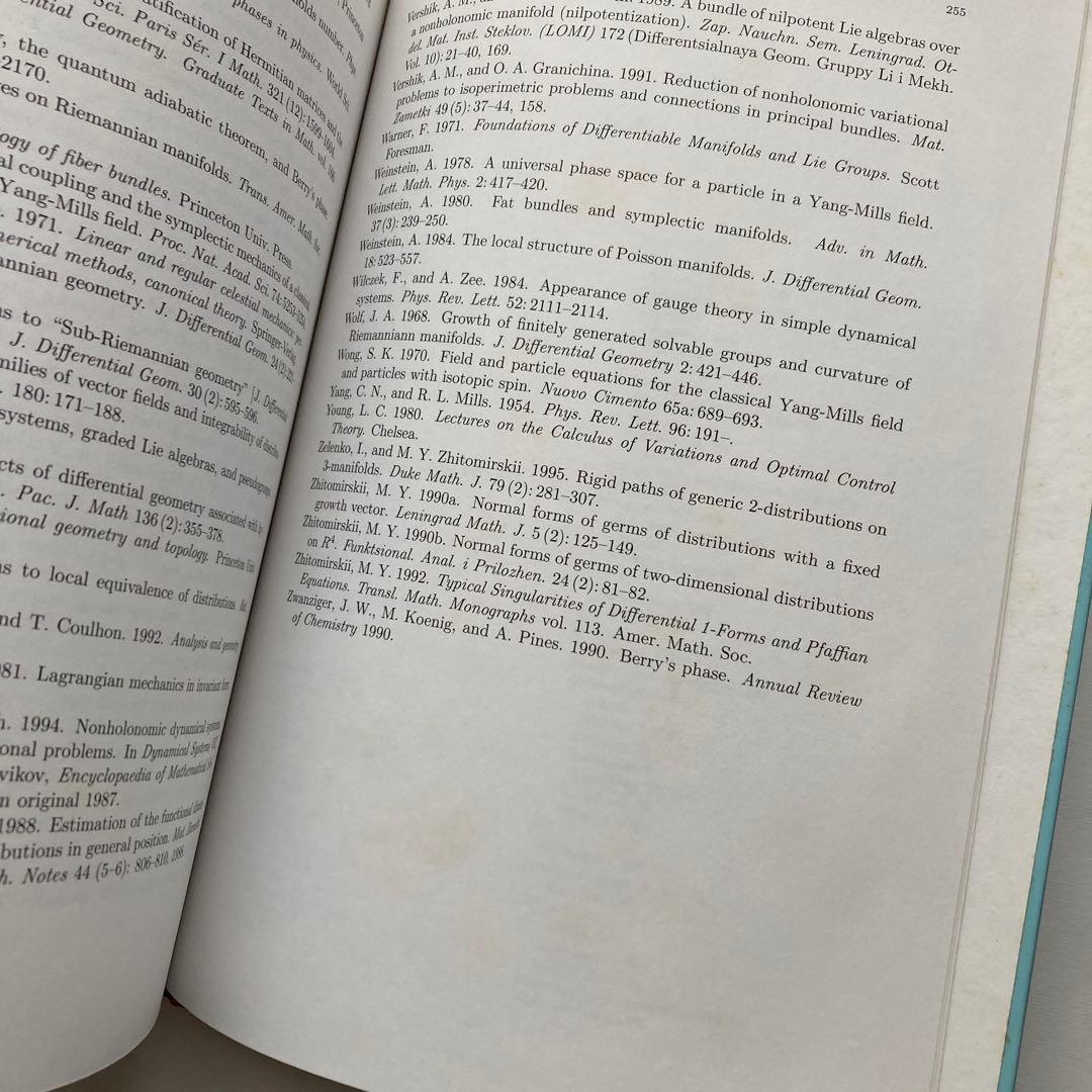 語学・辞書・学習参考書 A Tour of Subriemannian Geometries