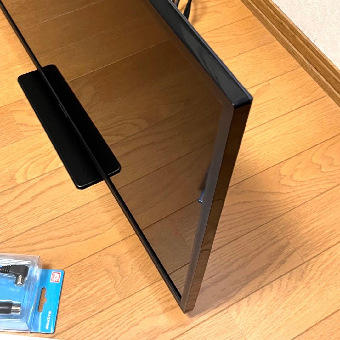 シャープアクオス液晶テレビ　32V型 2T-C32DC 2021年製