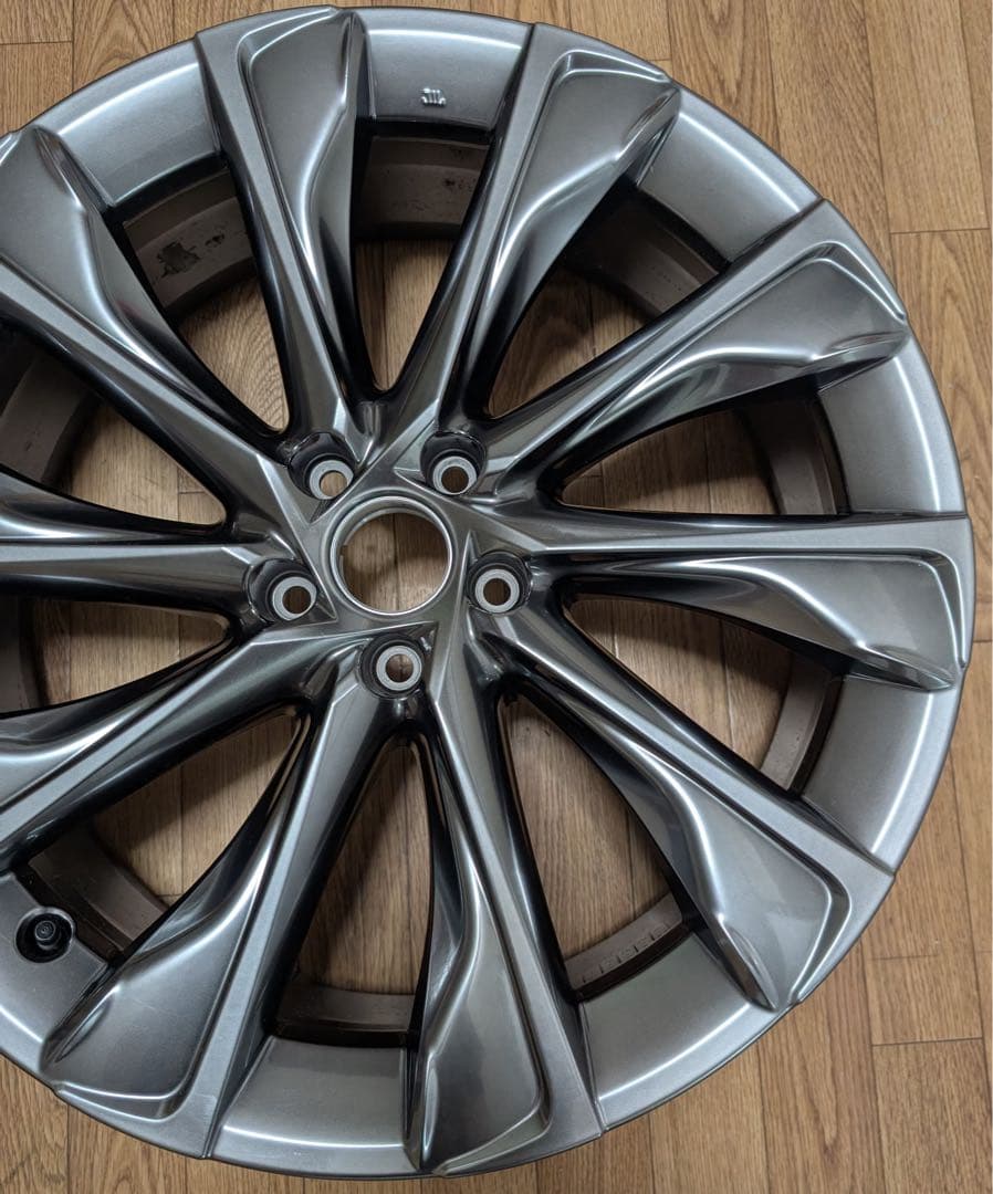 クラウンクロスオーバーG 純正アルミホイール[新車外し] 1本