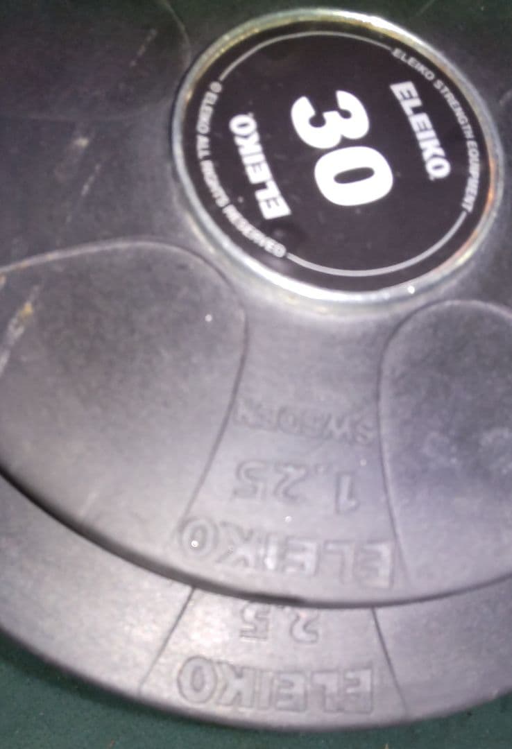 ELEIKO 30kg ダンベル 2個 回転式