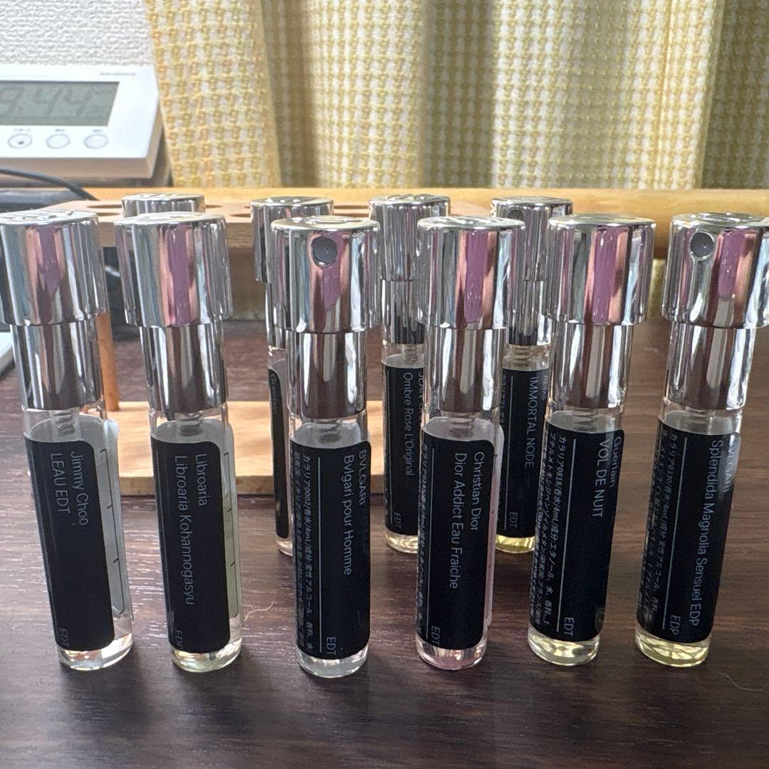 カラリア　香水１６本セット