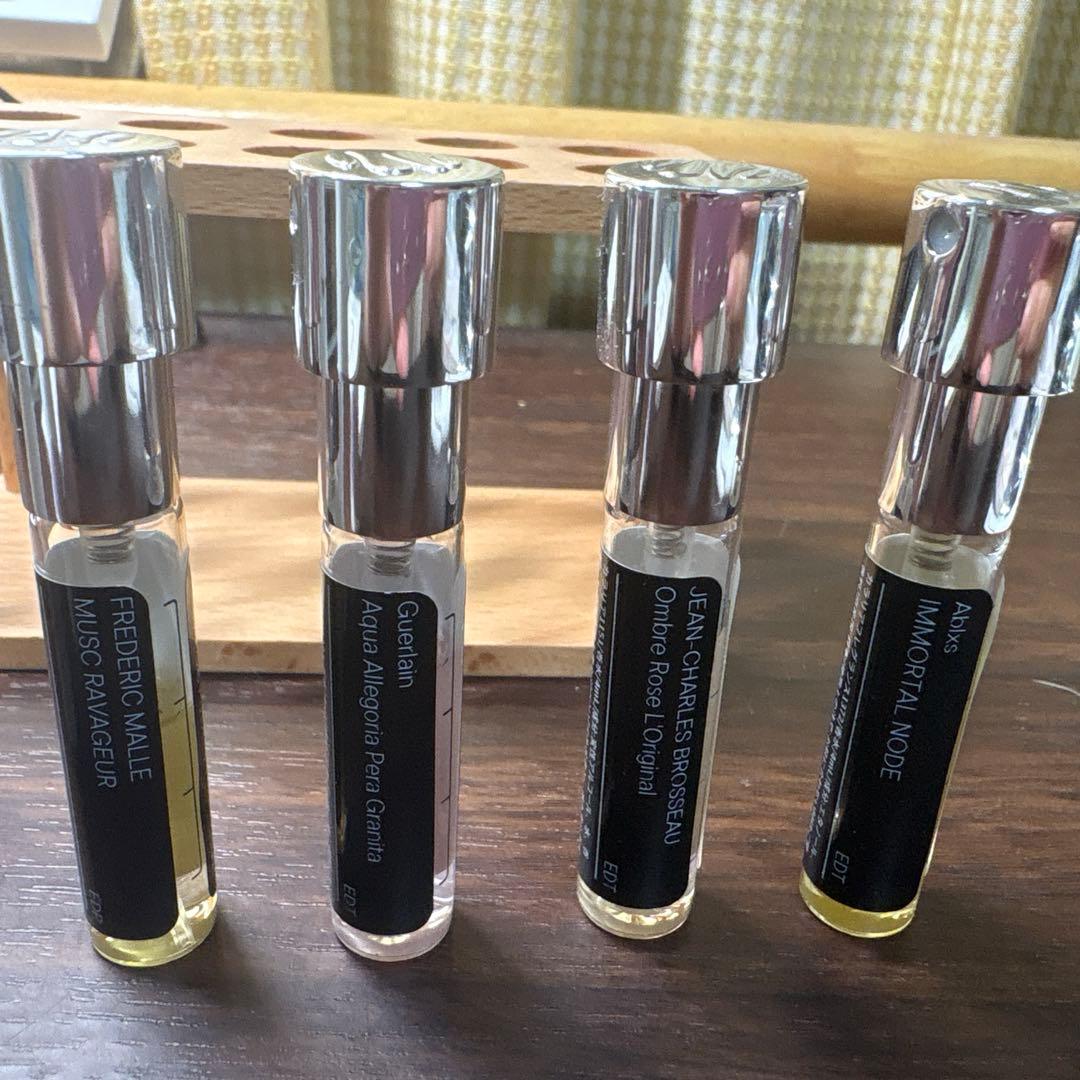 カラリア　香水１６本セット