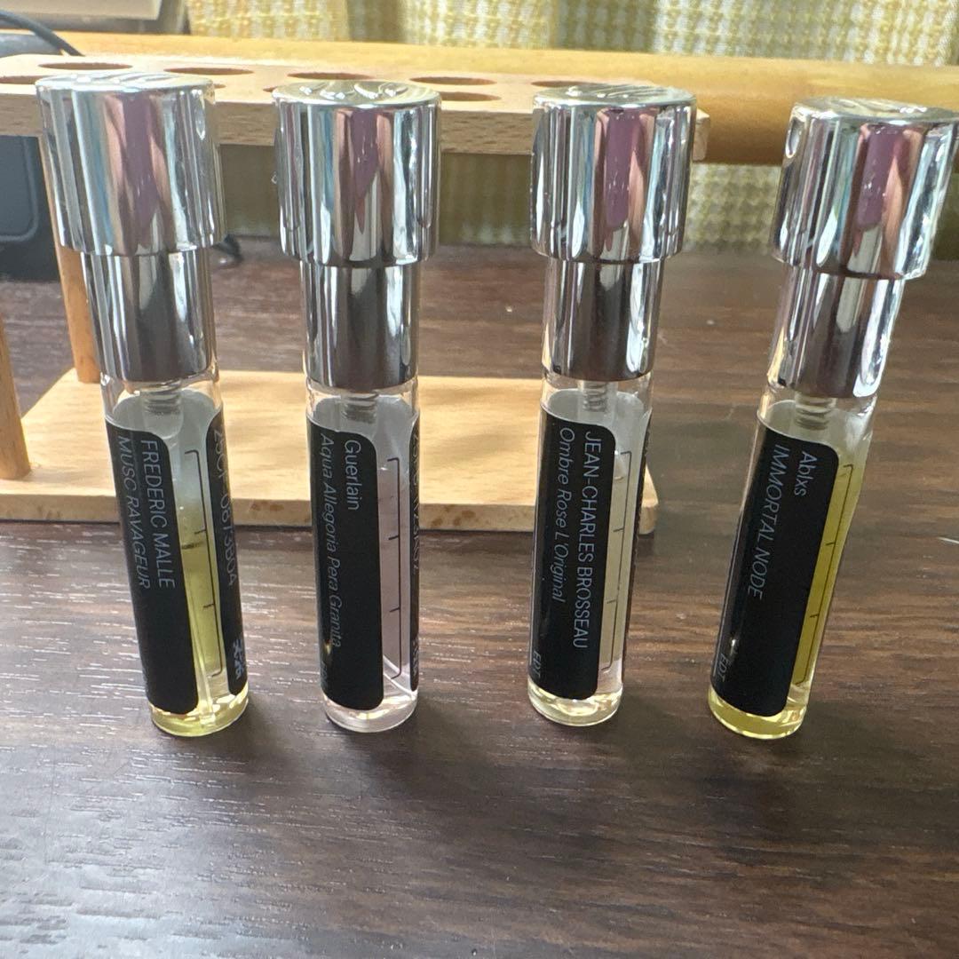 カラリア　香水１６本セット