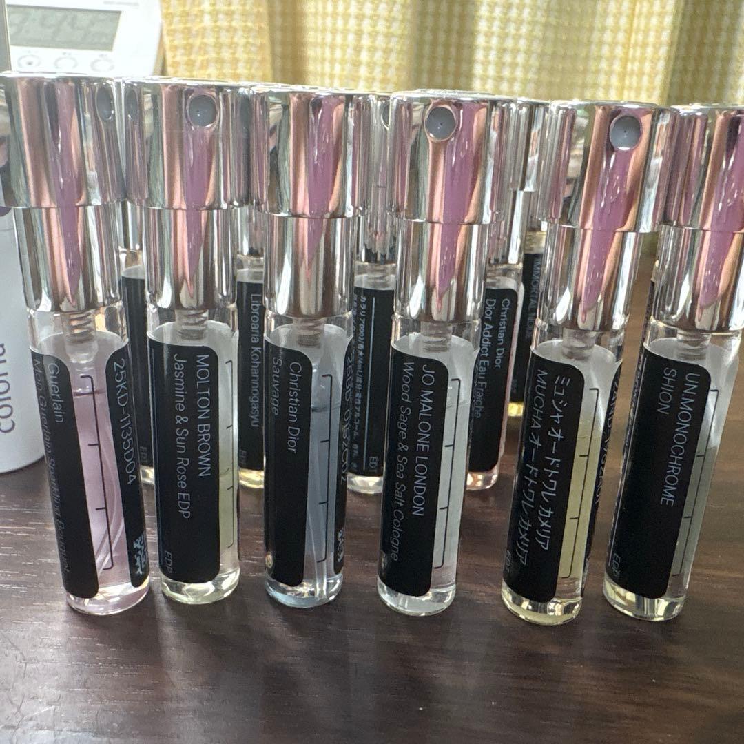 カラリア　香水１６本セット