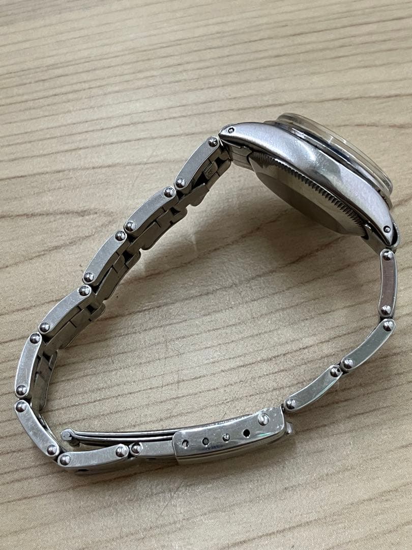 ゴ*ラ様 ロレックス Oyster Perpetual Date自動巻き 651