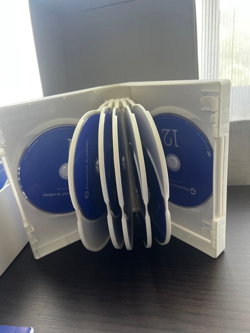 Financial Academy 株式投資の学校