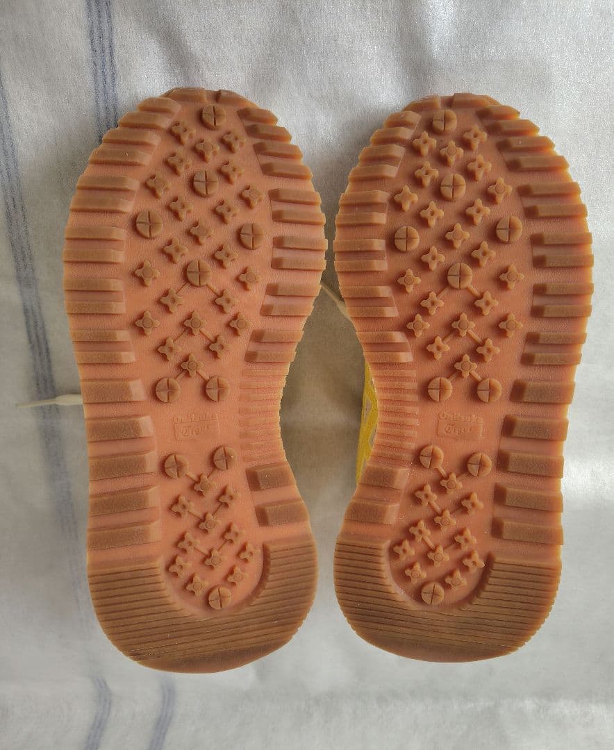 オニツカタイガー MOAGE CO モアージュ ベージュ イエロー 24cm