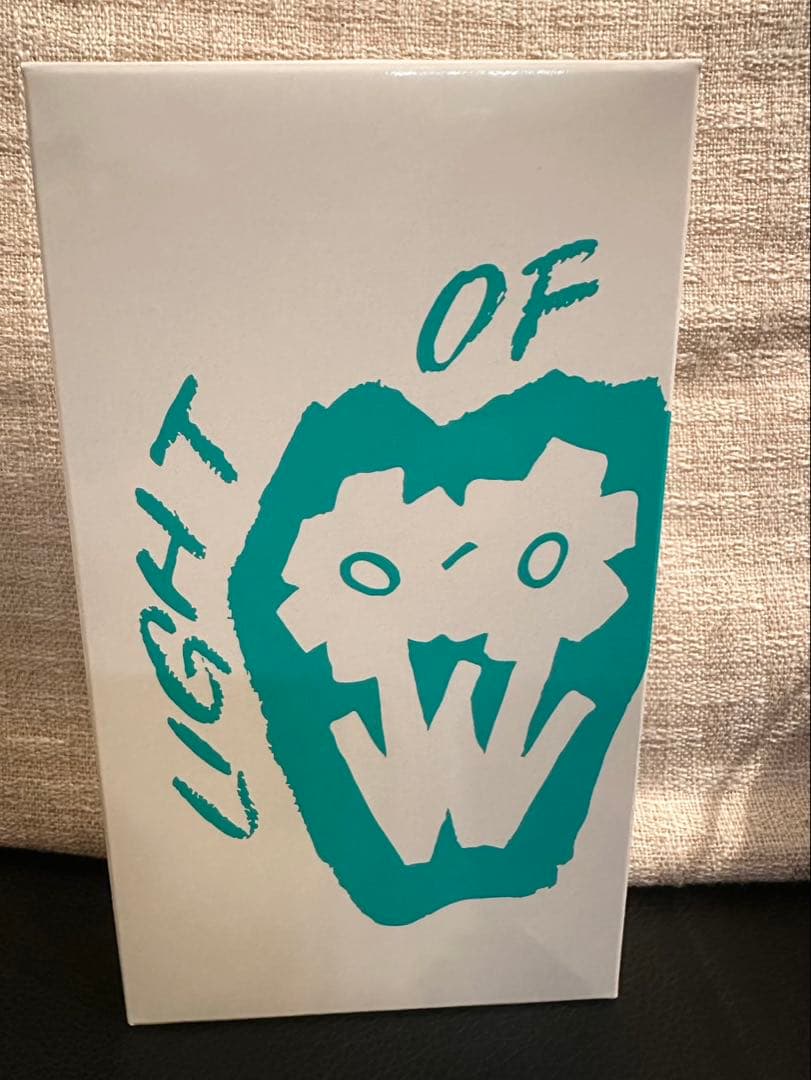 【正規品】アズイリス　新品未開封　パンフレット付き