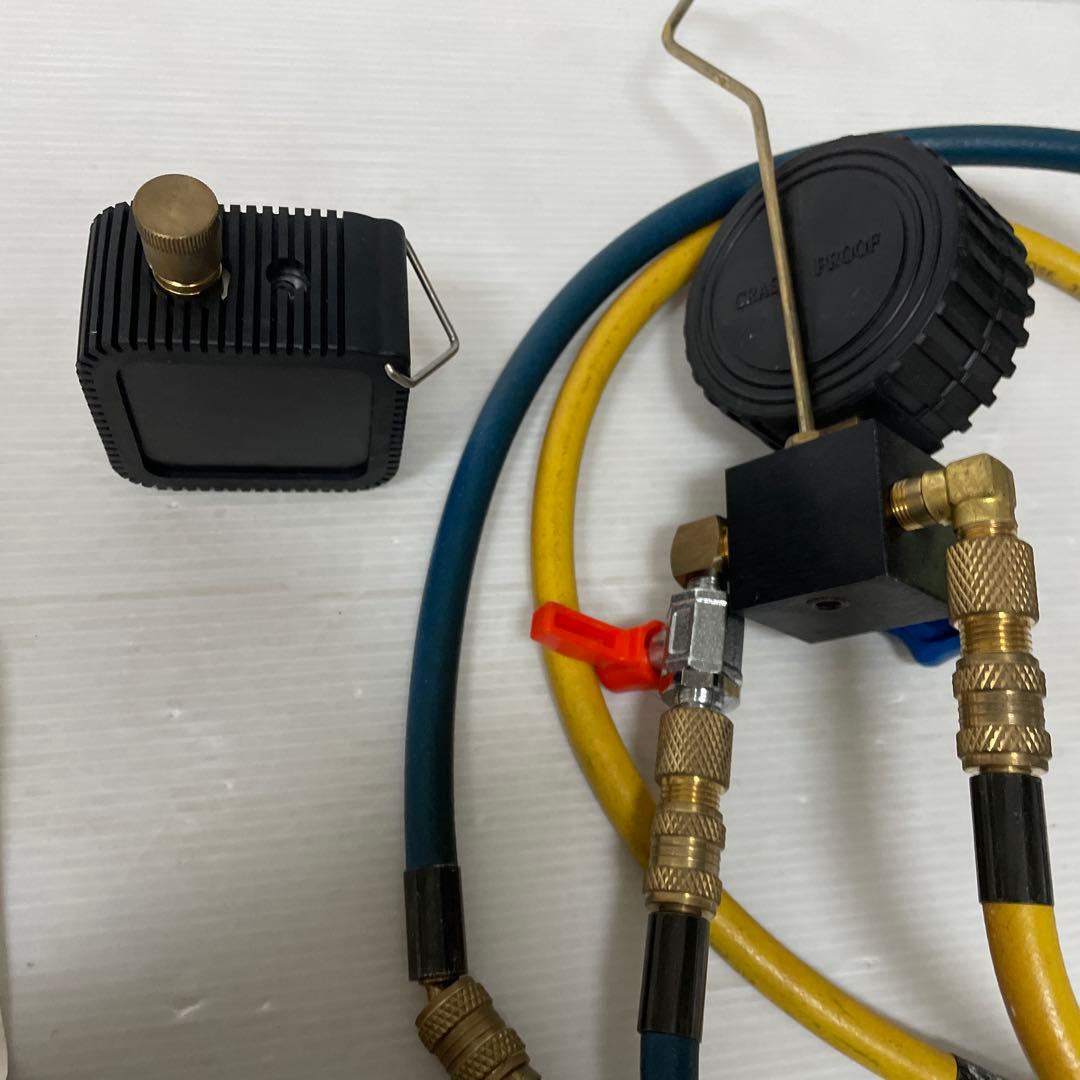 簡易真空ポンプ　ポケロビ バキュームマニホールド ロビネア