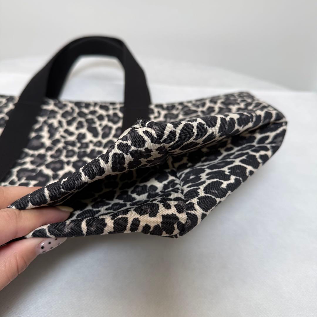 美品 エルベシャプリエ 1707F パンサーブラン×ノワール