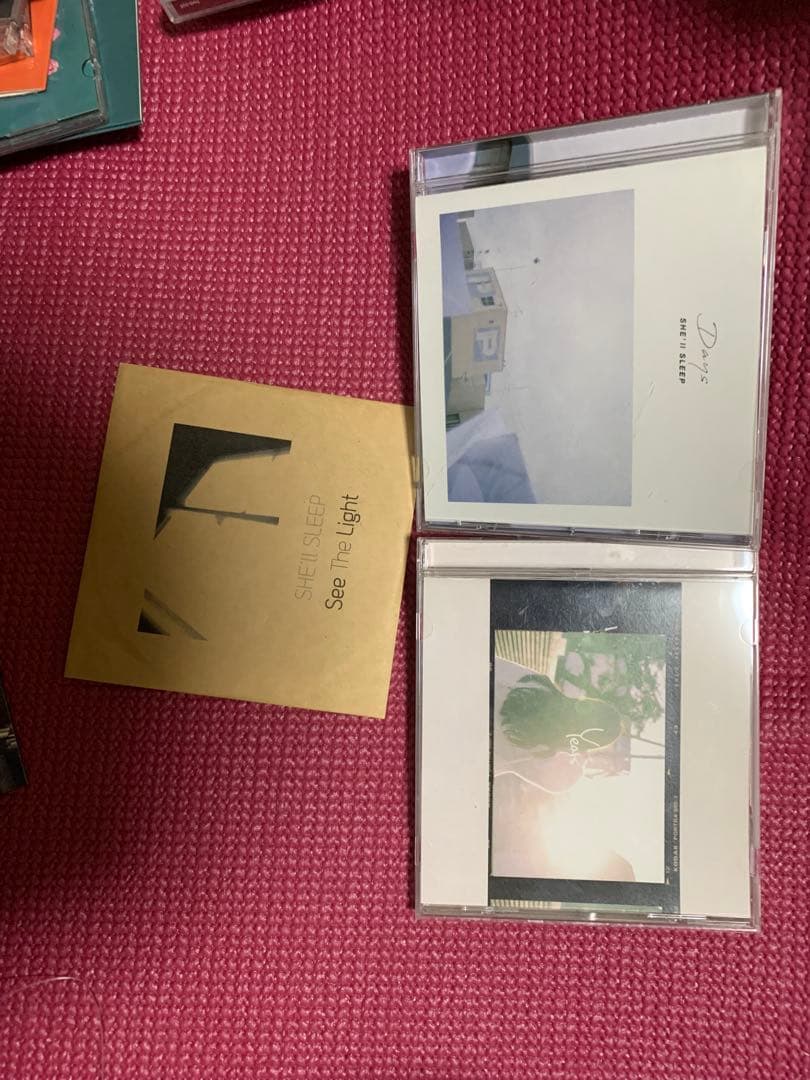 SHE'll SLEEP Years、Days、See The Light