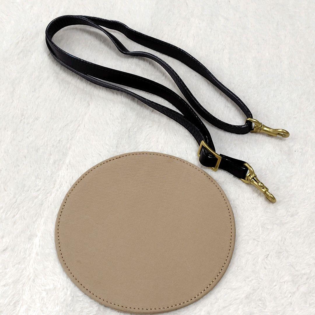 美品　ヴィオラドーロ　カゴバッグ　ラフィアトートバッグ 2way 黒　タッセル