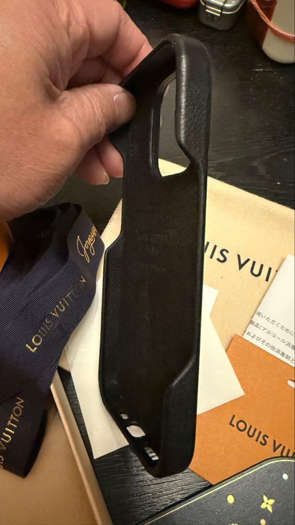 LOUIS VUITTON iPhone 16proケース モノグラム