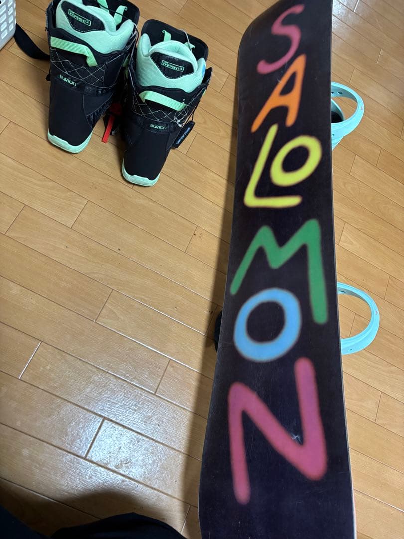 スノーボード　レディース　SALOMON Burton