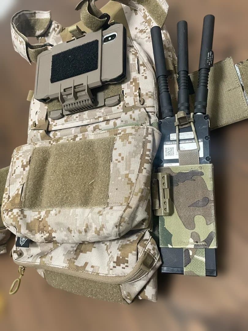 レプリカ FERRO CONCEPTS FCPC AOR1 プレートキャリア