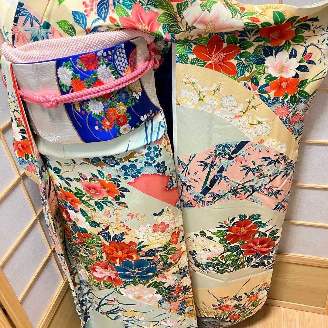 tu様［7144］振袖 笹竹花鳥文 駒刺繍 成人式 卒業式 正絹 着物 袷