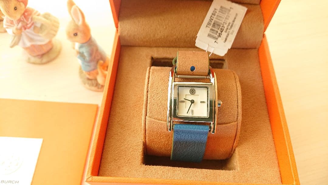 ★新品半額saleTory Burch 配色カラー クオーツレディースお洒落時計