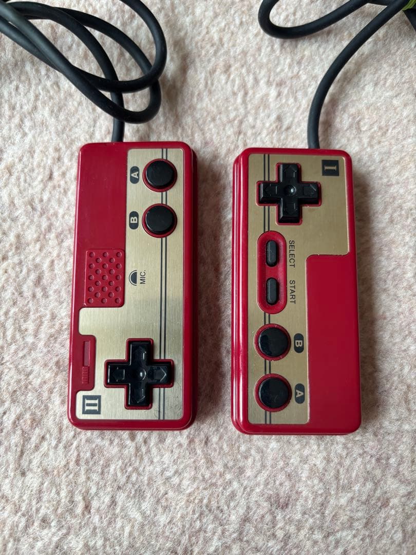 ほぼ未使用　Nintendo ゲーム機本体 ニンテンドークラシックミニ　美品