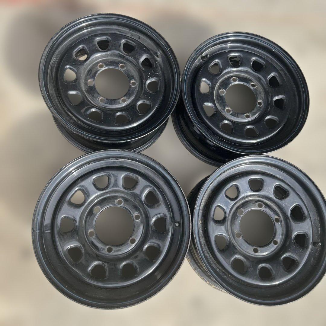 16インチ 黒 6穴デザインホイール 4個セット