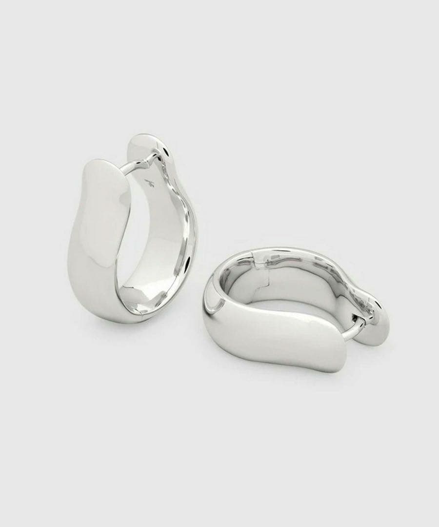 トムウッド※片耳のみ Oyster Hoops Medium ピアス