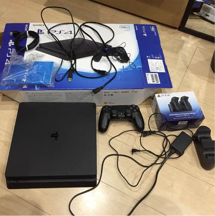 ps4スリム５００ギガ+充電スタンド+ダウンロードゲーム6本