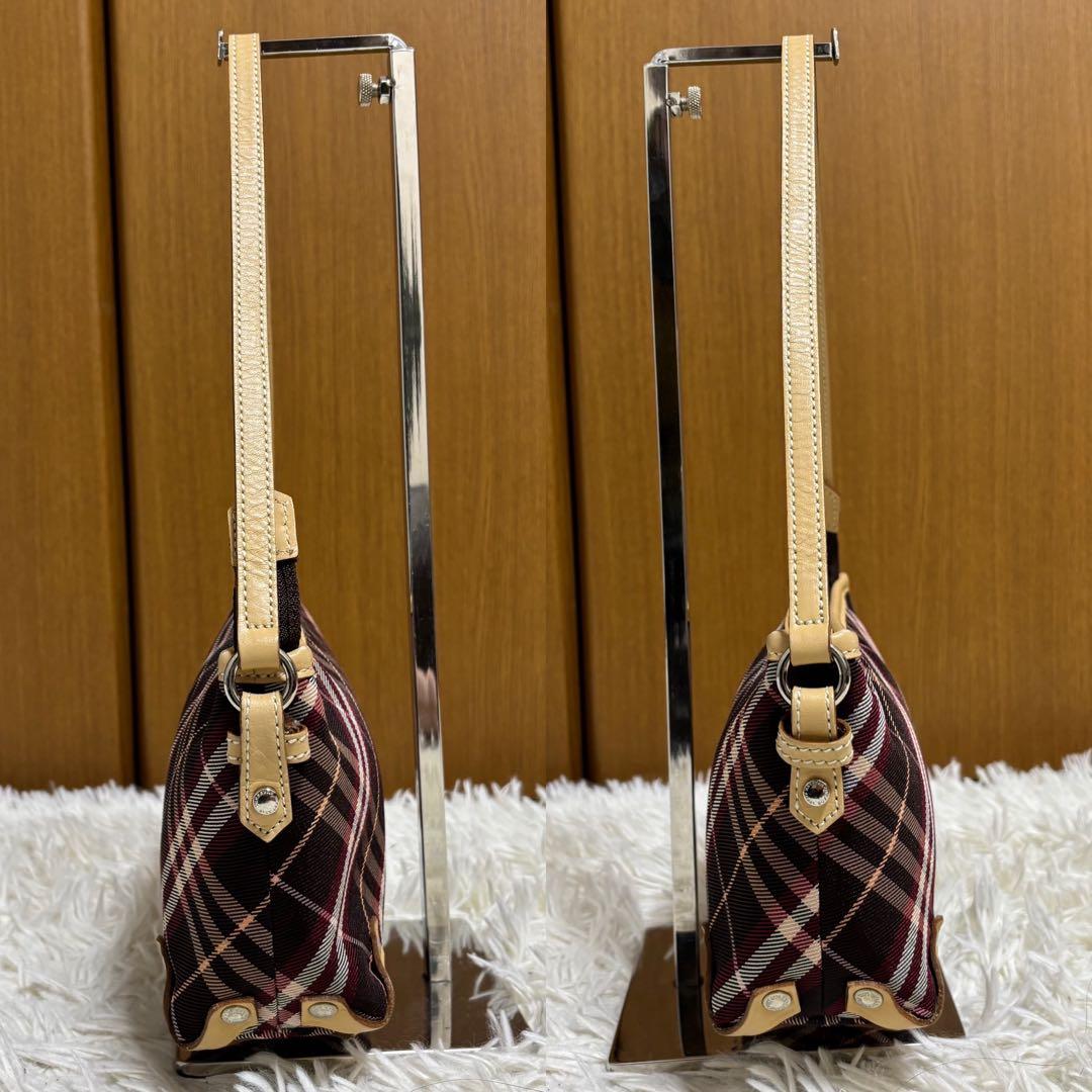 バーバリー ブルーレーベル アクセサリーポーチ 2WAY ノバチェック Y2K