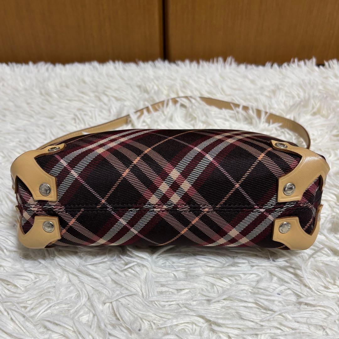 バーバリー ブルーレーベル アクセサリーポーチ 2WAY ノバチェック Y2K