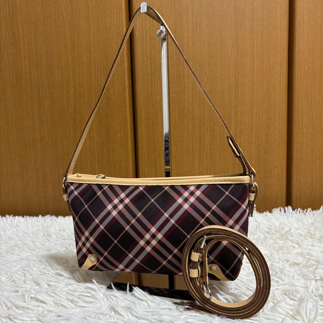 バーバリー ブルーレーベル アクセサリーポーチ 2WAY ノバチェック Y2K